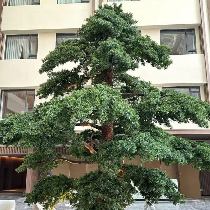Artificial Welcome Pine Tree for Luxury Hotel Lobby Indoor Landscape Decor — view 3