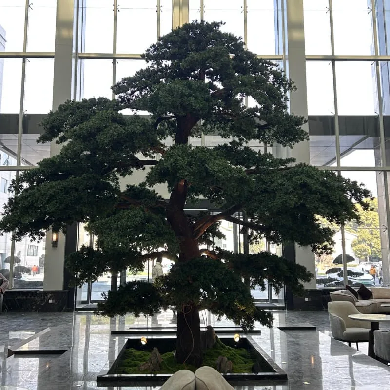 Artificial Welcome Pine Tree for Luxury Hotel Lobby Indoor Landscape Decor — view 4