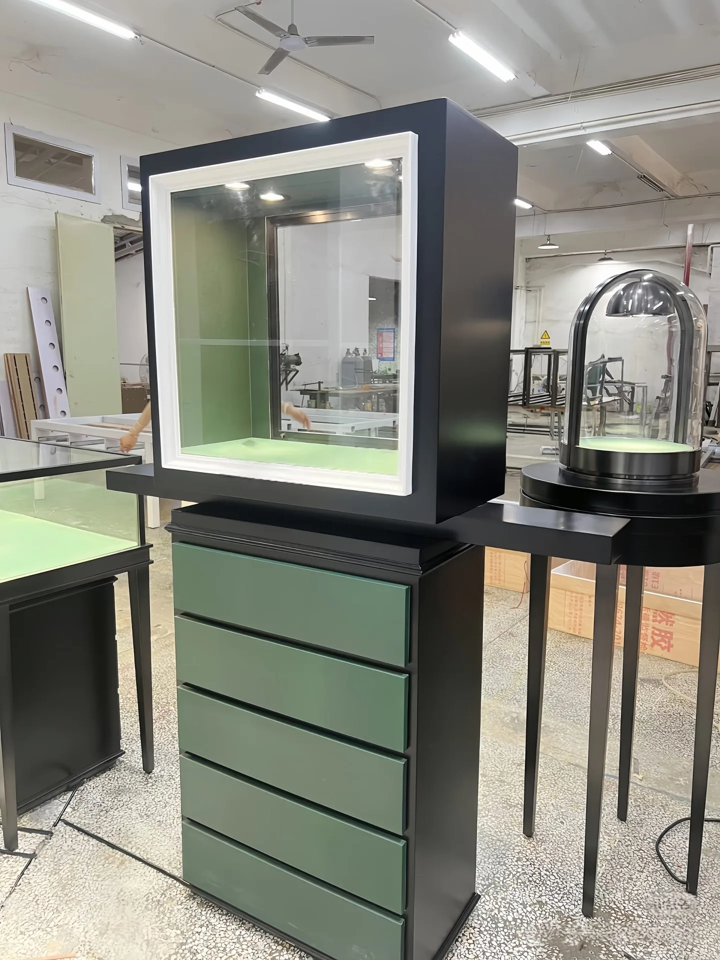 Black and Green Jewelry Display Showcase Set | Four-Leg Stand & Multi-Drawer Counter — view 5