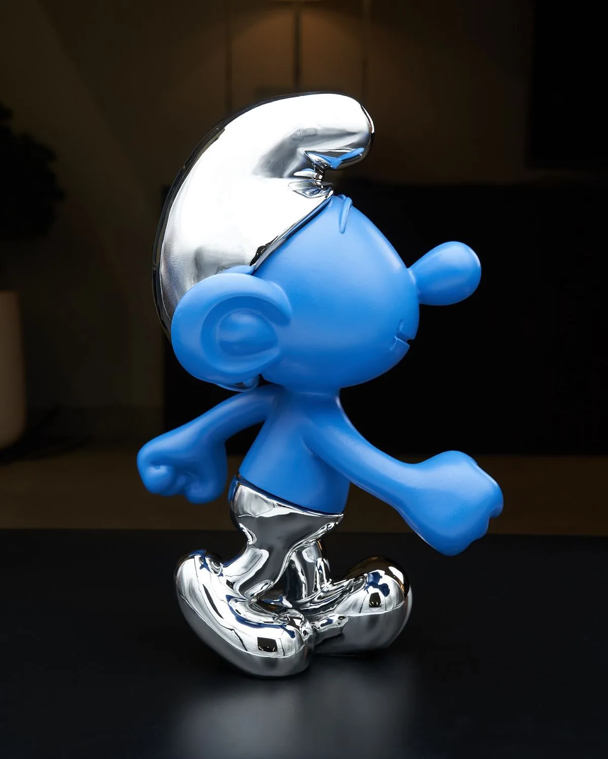 Blue Matte & Chrome Fiberglass Smurf Statue — Modern Mixed-Finish Art Sculpture for Luxury Retail & Gallery Display — view 4
