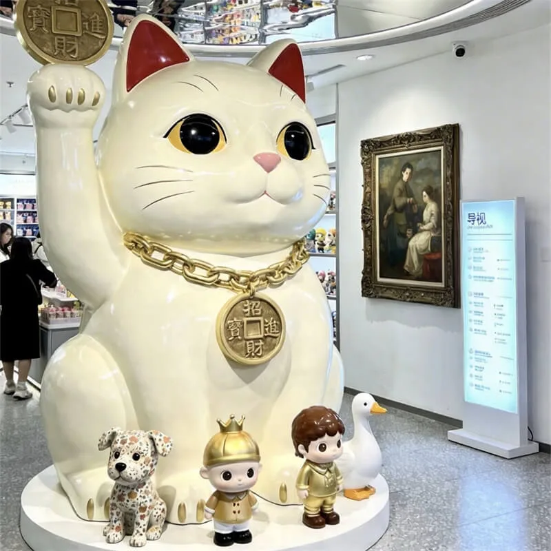 Cartoon Lucky Cat Sculpture | Store & Mall Traffic‑Drawing Ornament, Viral Photo‑Ready Cat Sculpture — view 3