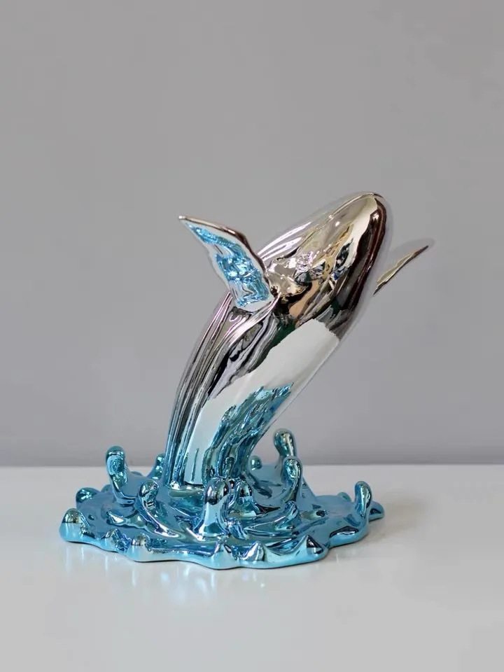 Chrome Whale Sculpture for Ocean Theme Outdoor Decoration — view 3