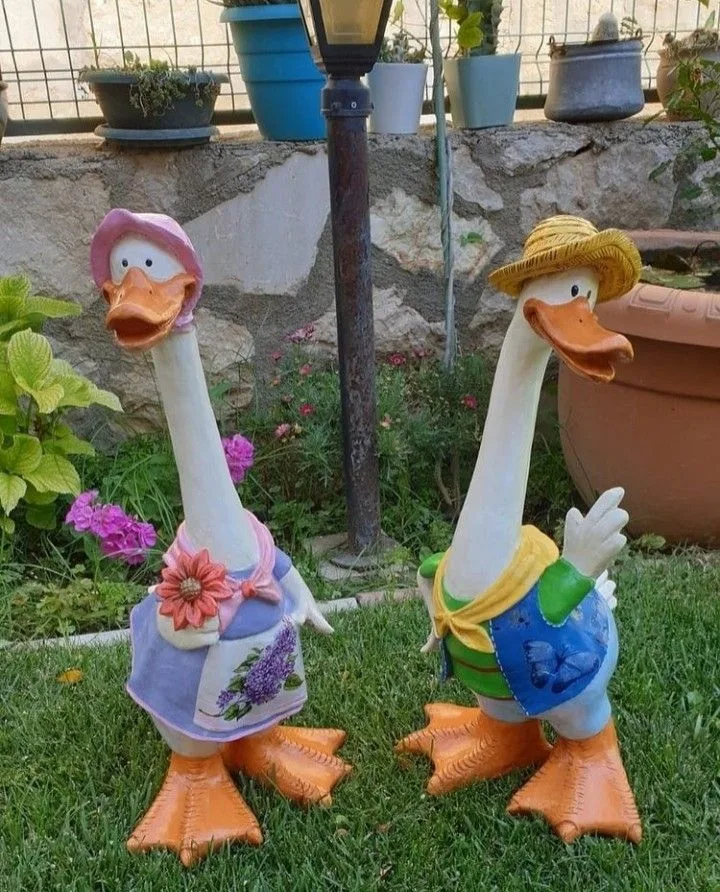 Commercial Hand Painted Fiberglass Couple Duck Statues — view 4