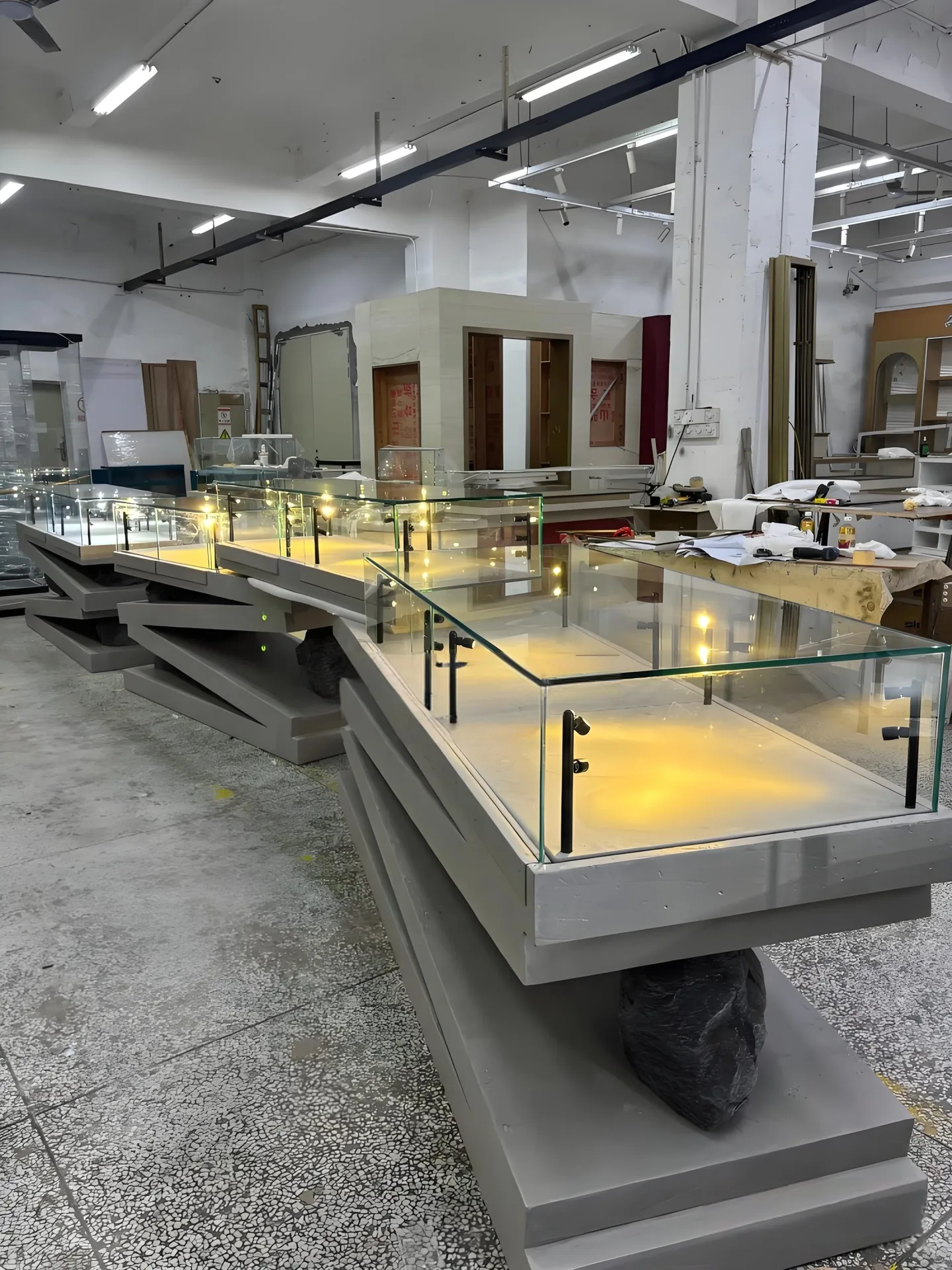 Concrete Grey Multi‑Tier Jewelry Display Table, Modern Glass Jewellery Showcase for Retail Store — view 4