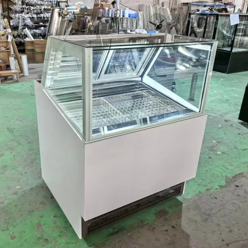Corner Glass Gelato Display Freezer For Commercial Ice‑Cream Retail Shop — view 3