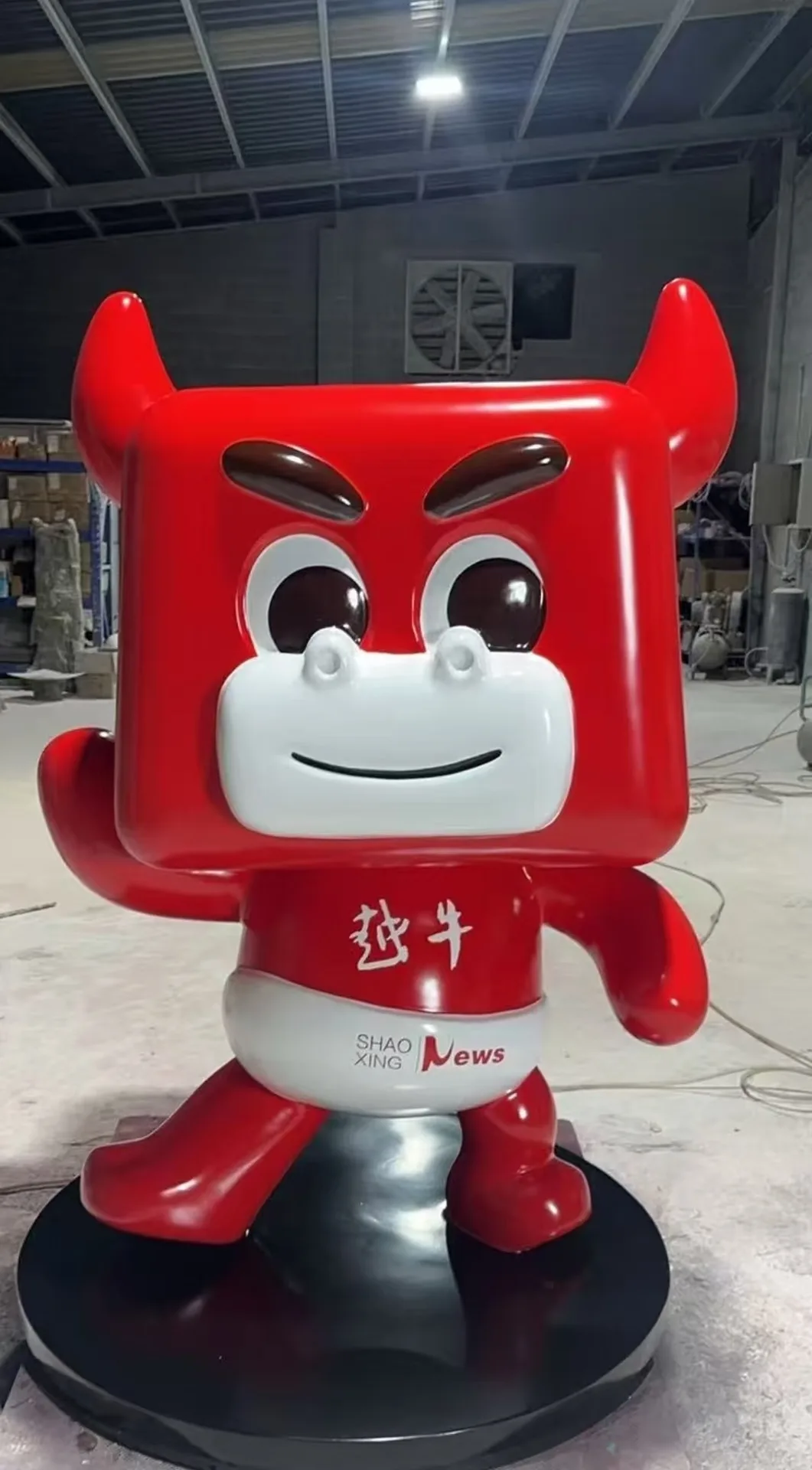 Custom Cartoon FRP Sculptures for Brand & Attractions — view 2