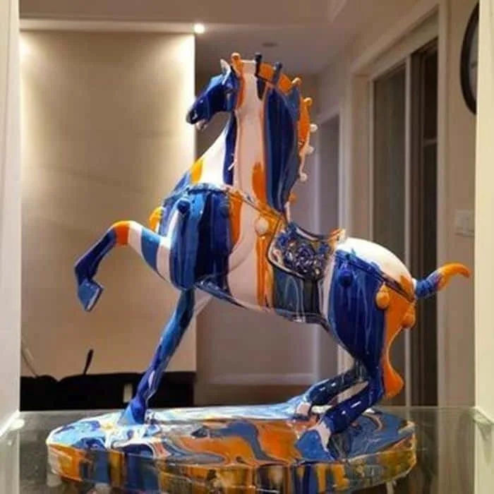 Custom Life-Size Art-Painted Fiberglass Horse Sculpture – Outdoor-Ready & Collectible Resin Masterpiece — view 3