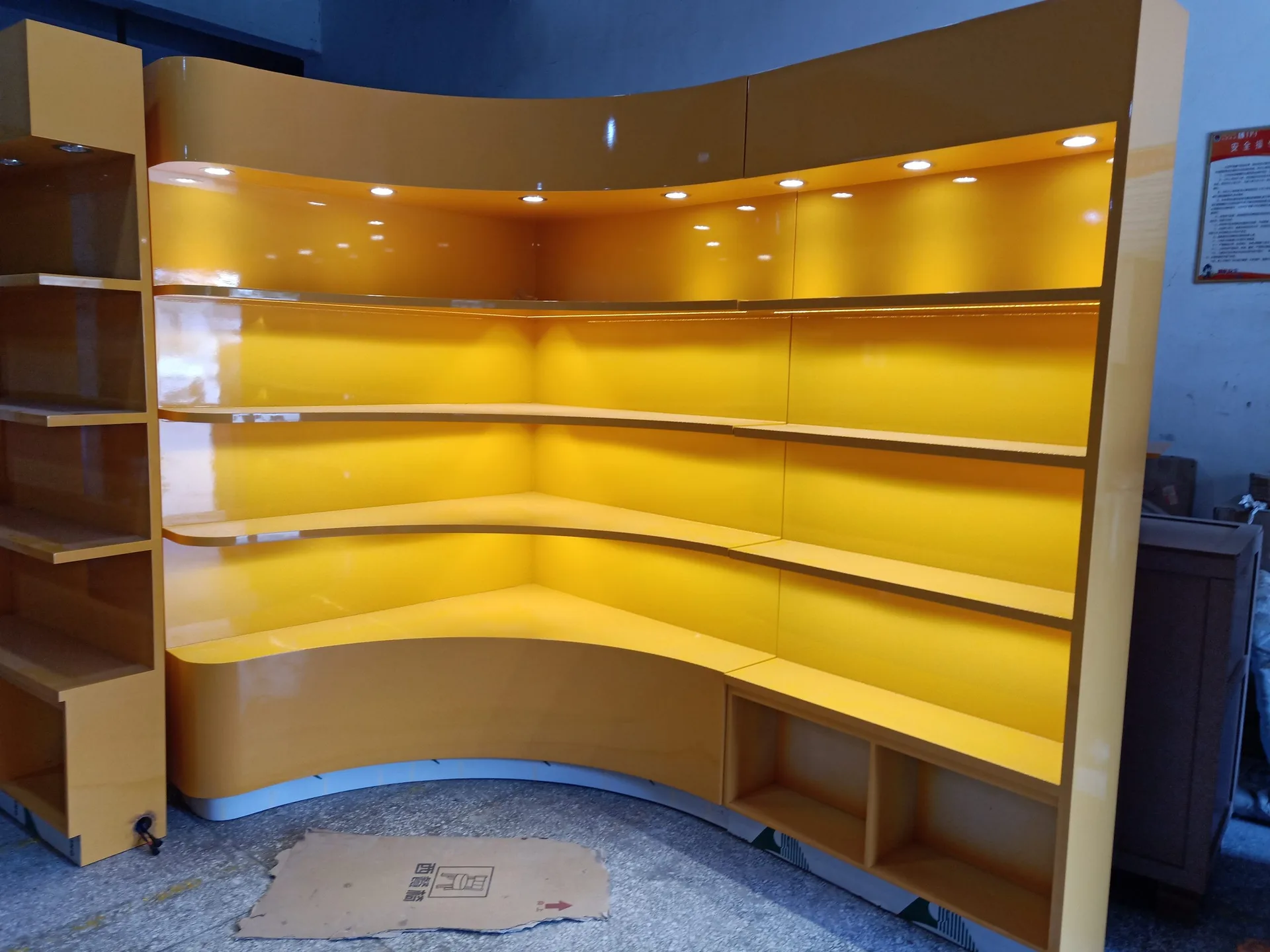 Custom Vibrant Candy Display Cabinets with Multi-shelves for Retail Candy Shop — view 5