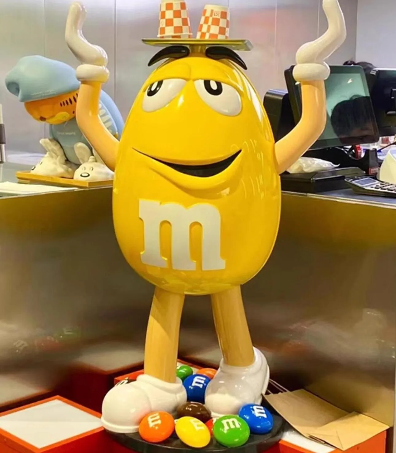 Custom Yellow M&M Statue For Candy Store Display & Decoration — view 7