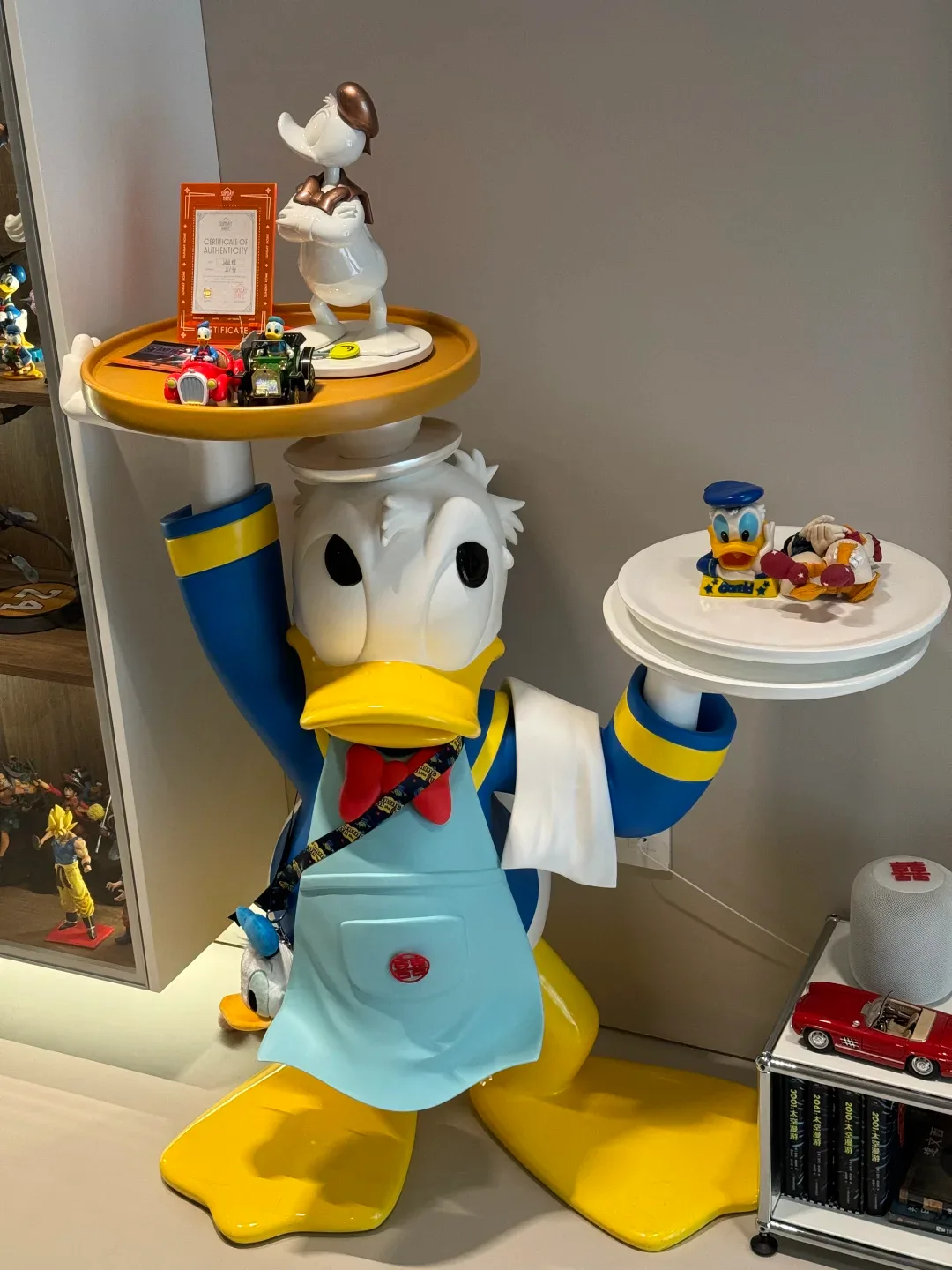 Donald Duck Sculpture Side Table for Display & Decor — view 4
