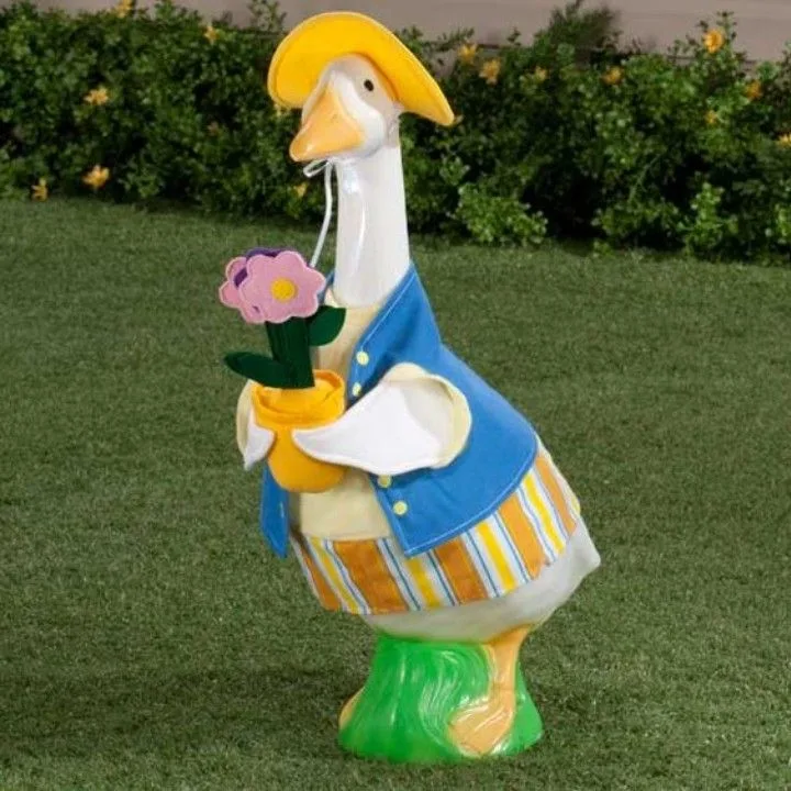 Dual Purpose Planter & Welcome Fiberglass Duck Sculptures For Garden Landscape Decoration — view 3