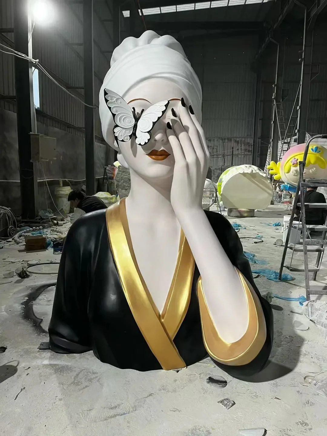 Fiberglass Beauty Bust Sculpture For Mall Salon Shop Decor