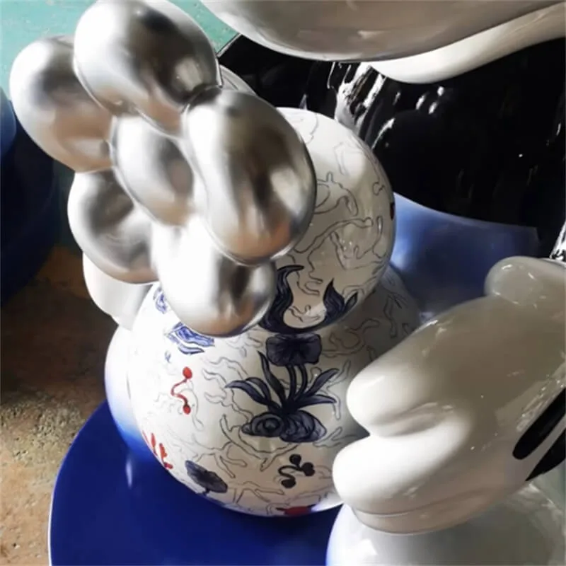 Fiberglass Blue-and-White Mickey Sculpture | Trendy IP Indoor Outdoor Photo Spot Decor — view 4