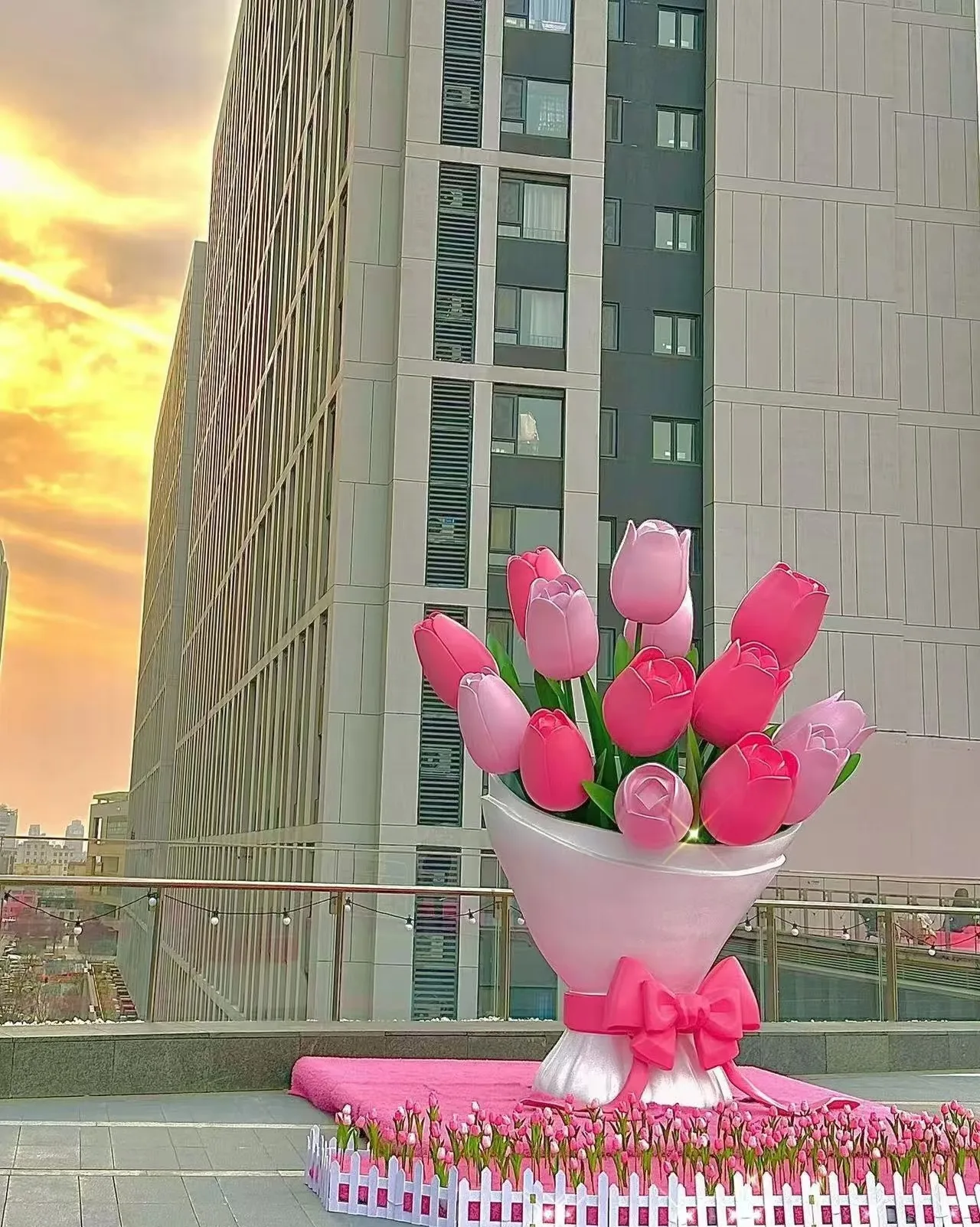 Giant Tulip Bouquet Fiberglass Sculpture | Custom Outdoor Art Installations — view 4