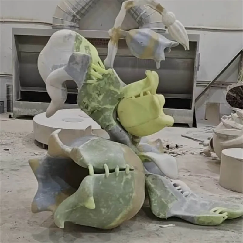 Fiberglass Venus Flytrap Sculpture | Dark Trendy Creative Venus Flytrap for Mall & Exhibition Hall Check‑in Decor
