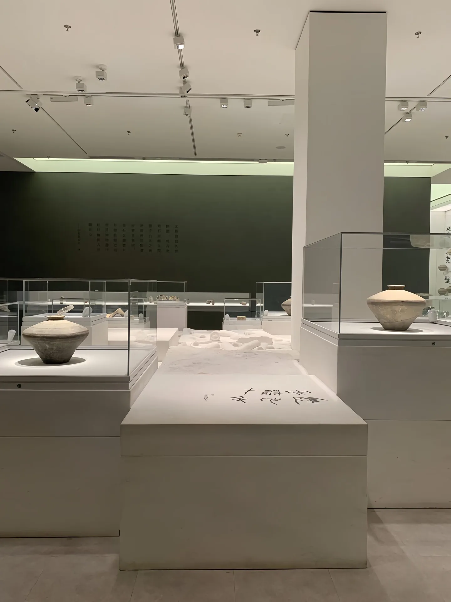 Freestanding Glass Museum Showcase | White Pedestal with Protective Glass Cover — view 4