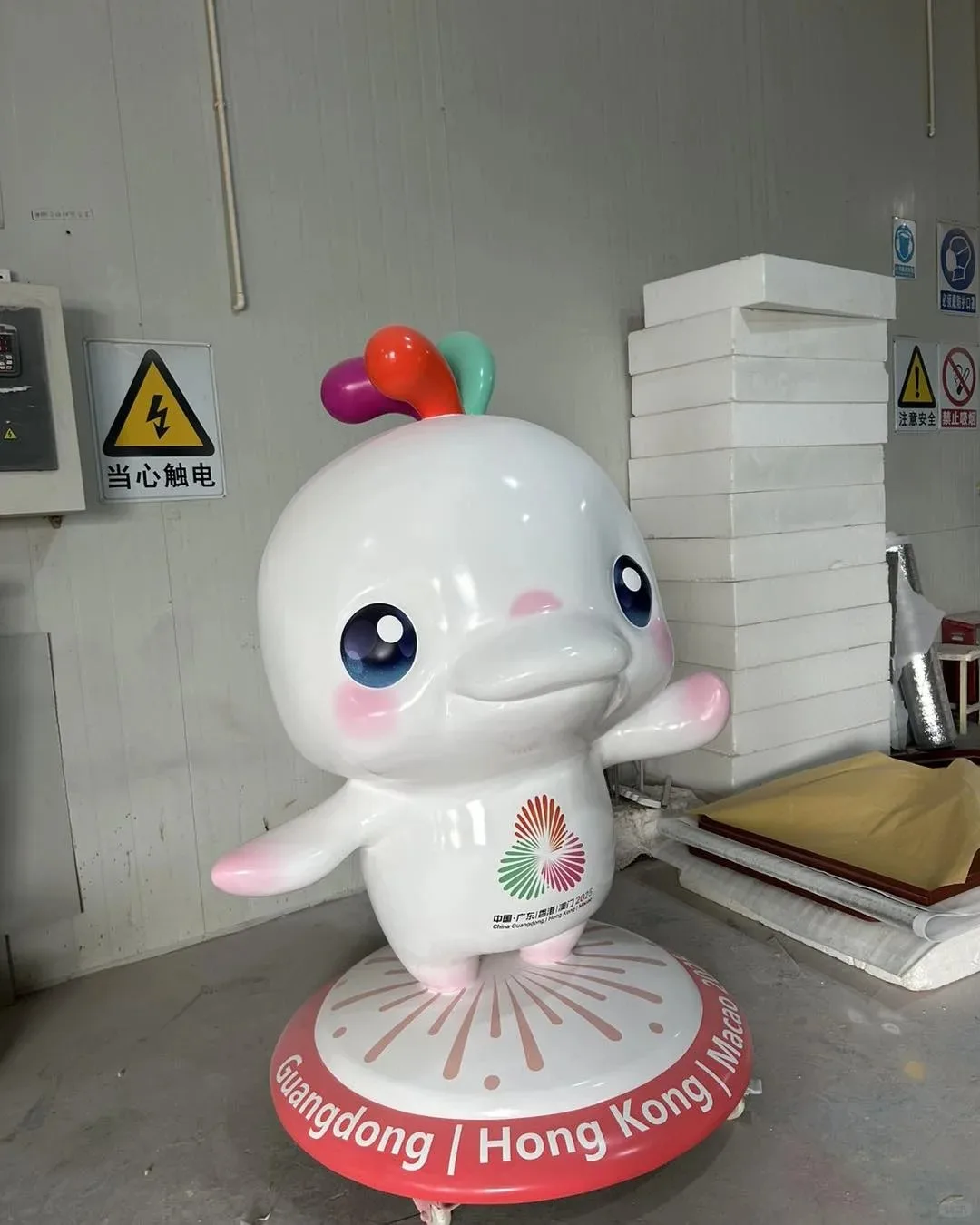 FRP Cartoon Mascot Sculpture For Exhibition Event Decor