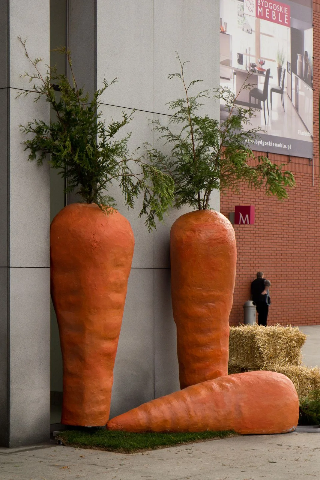 Giant Carrot Fiberglass Sculpture for Food & Easter Themed Installations — view 3