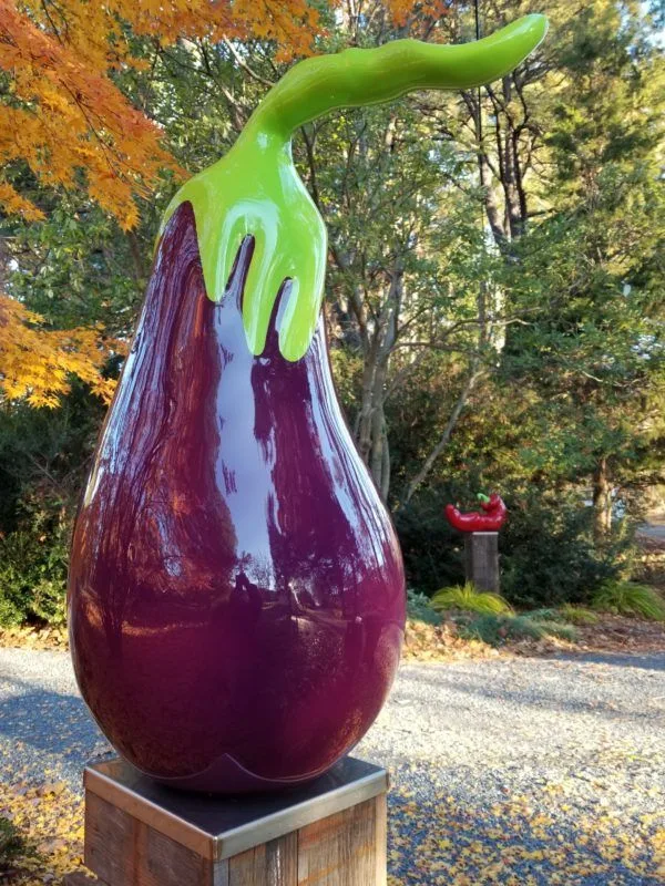 Giant Eggplant Fiberglass Statue for Farm Park & Vegetable Market Landmark Decor