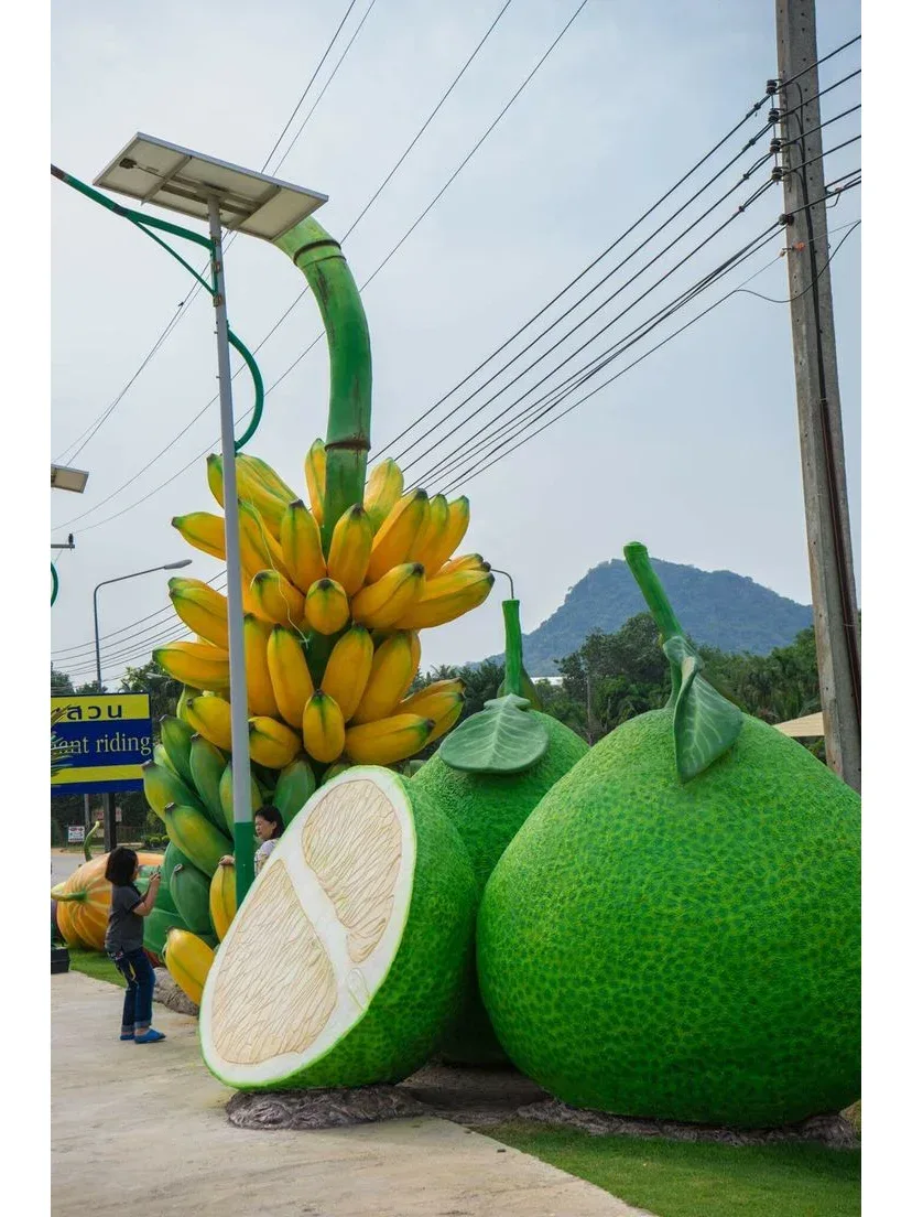 Giant Fiberglass Fruit & Vegetable Sculptures: Commercial-Grade Displays That Turn Heads — view 3