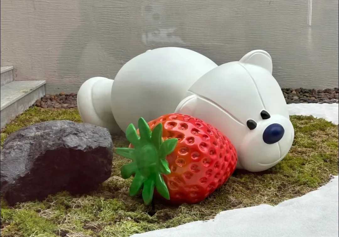Giant Fiberglass Strawberry Sculptures | Customizable & Eye-Catching — view 4