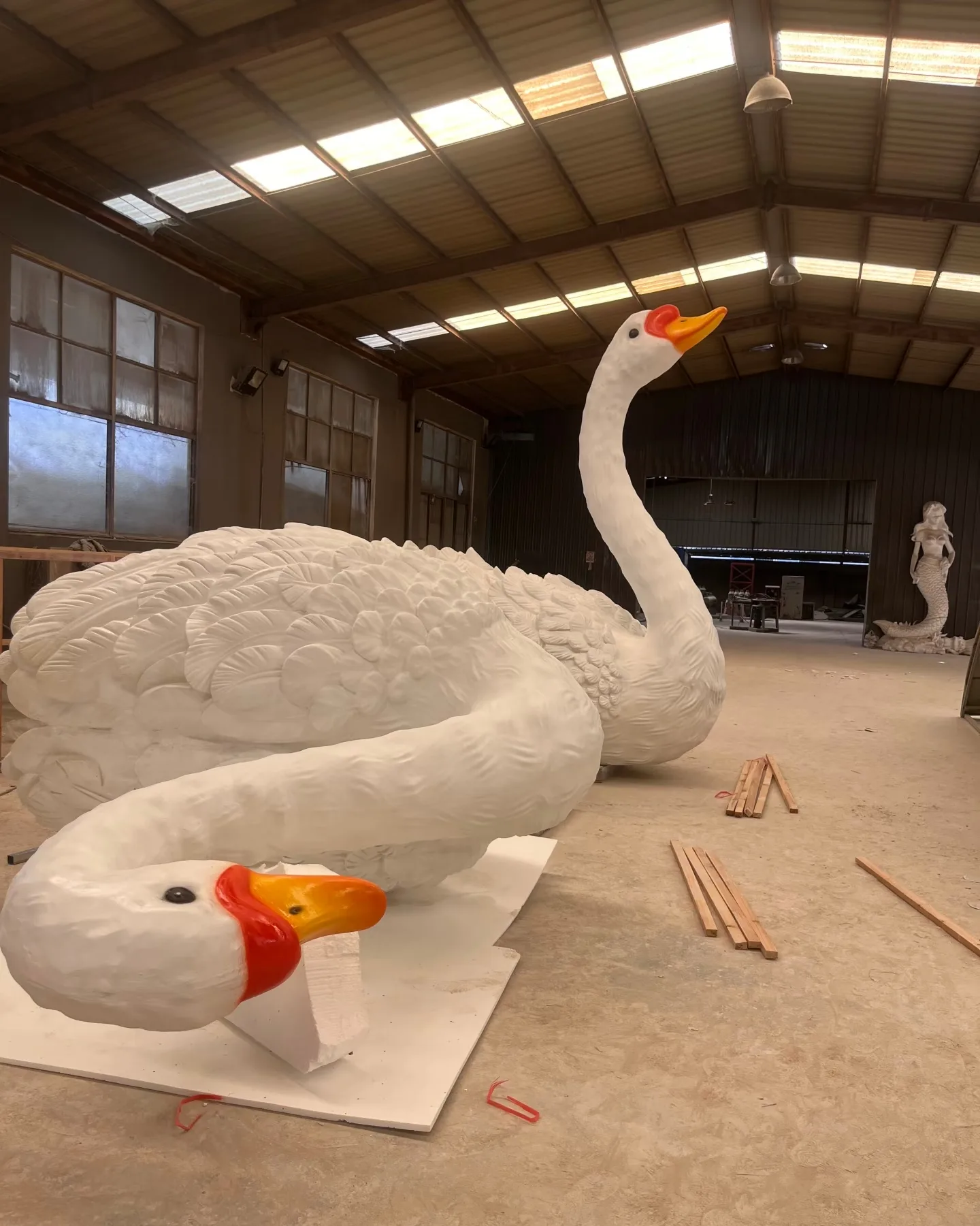 Giant Fiberglass Swan Sculpture for Ponds & Public Spaces — view 4