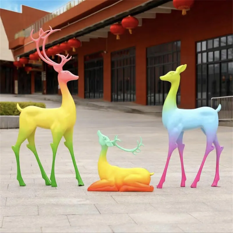 Gradient‑Color Fiberglass Deer Sculpture | Internet‑Famous Landscape Decor for Parks, Malls & Sales Offices — view 4