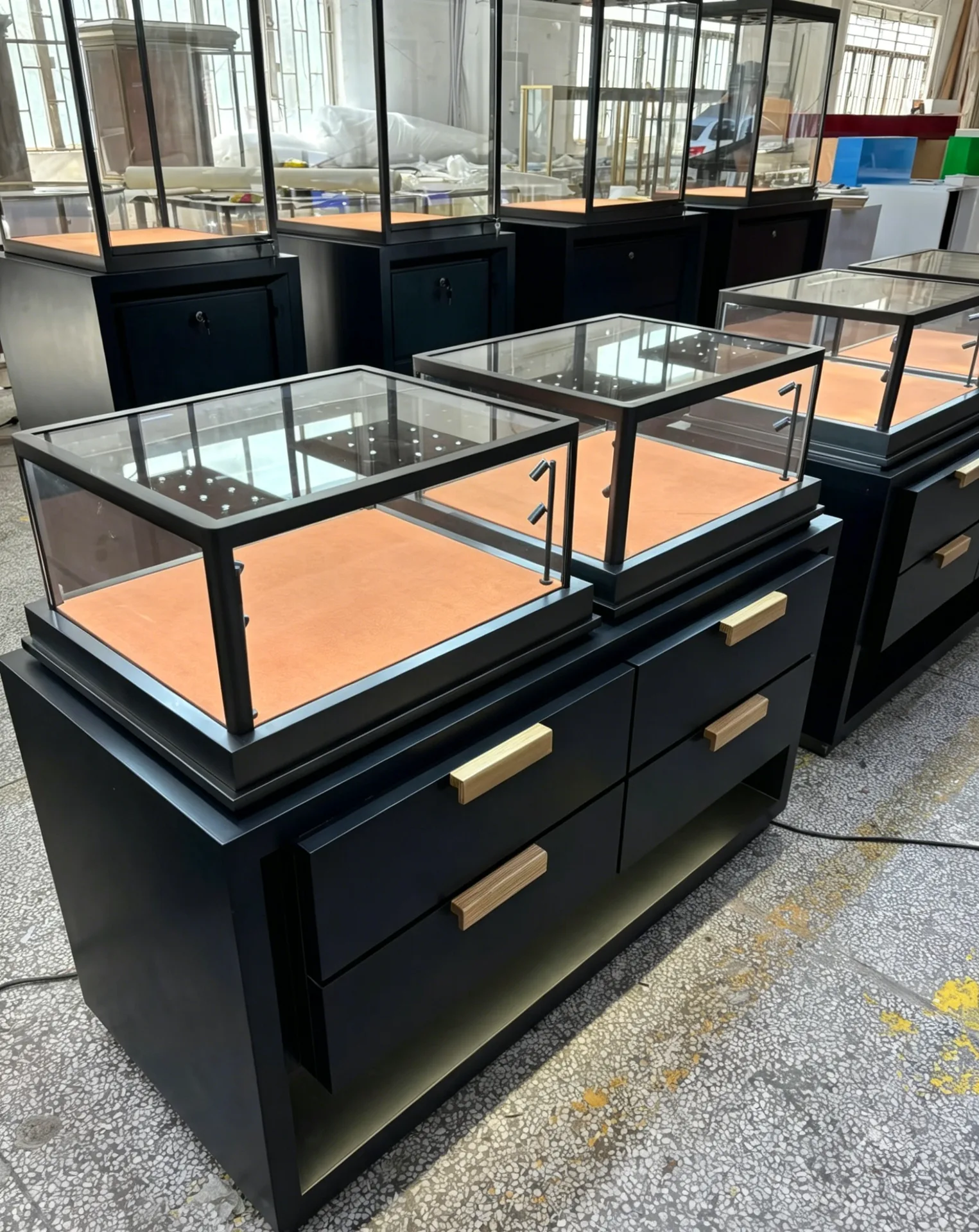High-End Matte Black Jewelry Display Cabinets | Gallery-Style Retail Fixtures — view 3