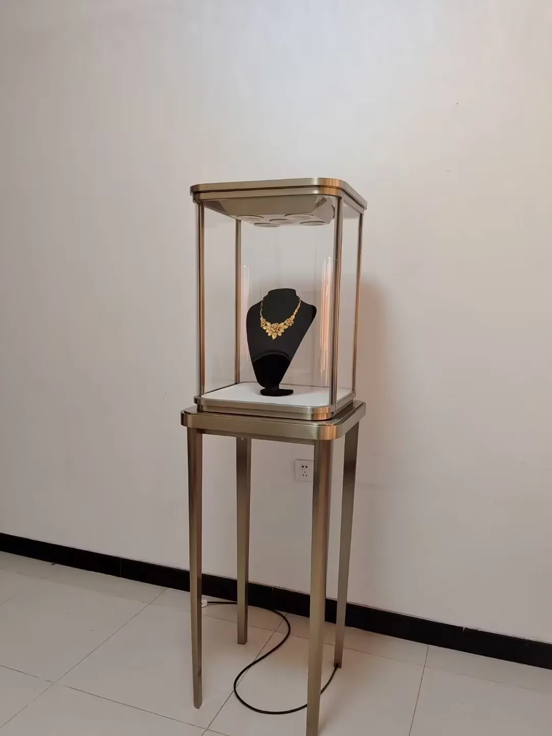 High-quality standing jewelry cabinet stainless steel display stand for sale — view 2