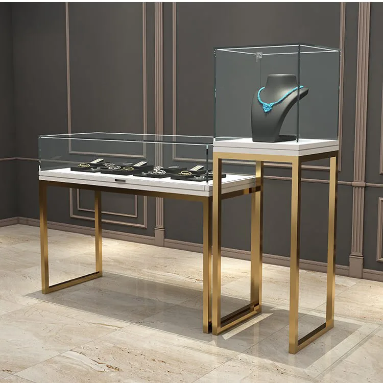 Jewelry display showcase in jewelry stores with black or white flannel — view 4