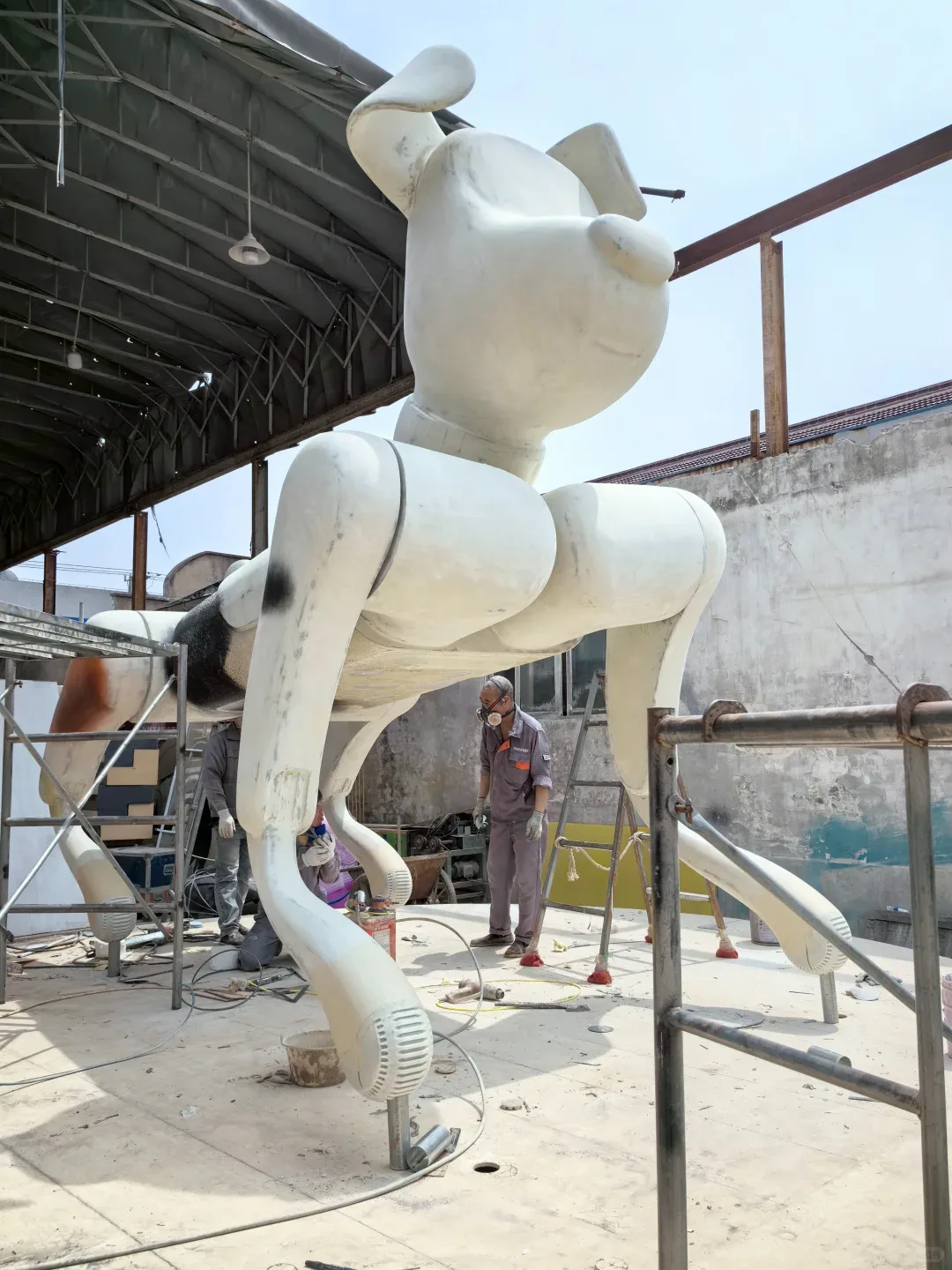 Large Fiberglass Robot Dog Sculpture for Commercial Spaces — view 4