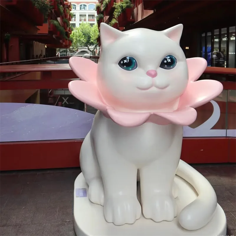 Large White Cat Fiberglass Sculpture – Internet-Famous Check-In Decor for Malls, Parks and Amusement Parks — view 3