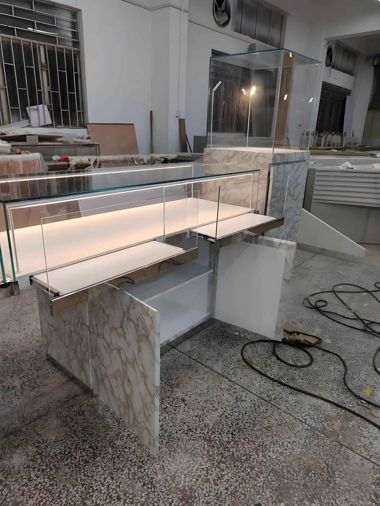 Long Marble‑Effect Base Glass Jewelry Display Counter With Built‑in LED Lighting — view 5