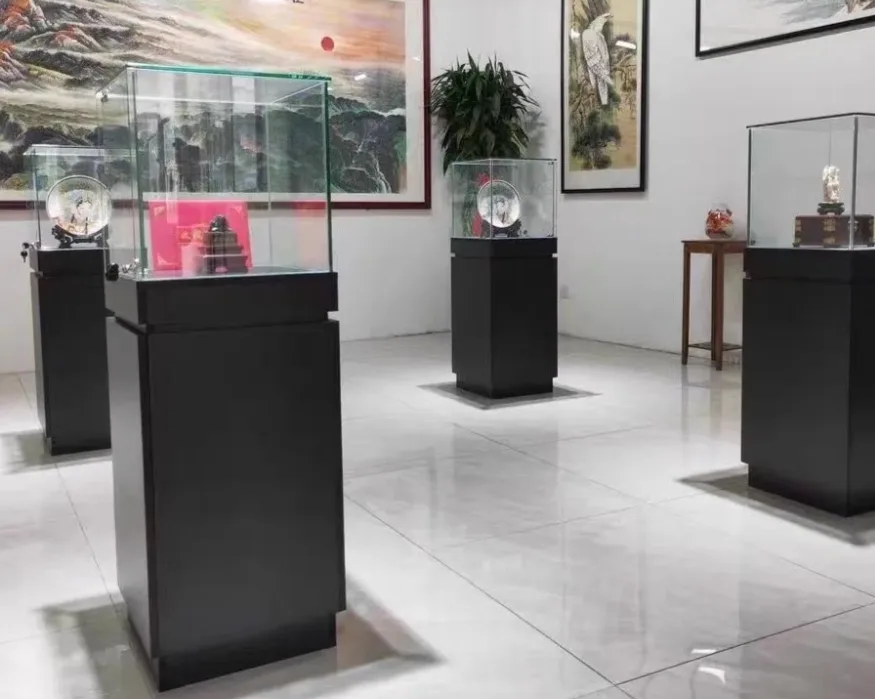 Luxury Glass Display Case, Black Pedestal Cabinet with LED Lighting for Art, Sculpture and High-End Merchandise — view 2