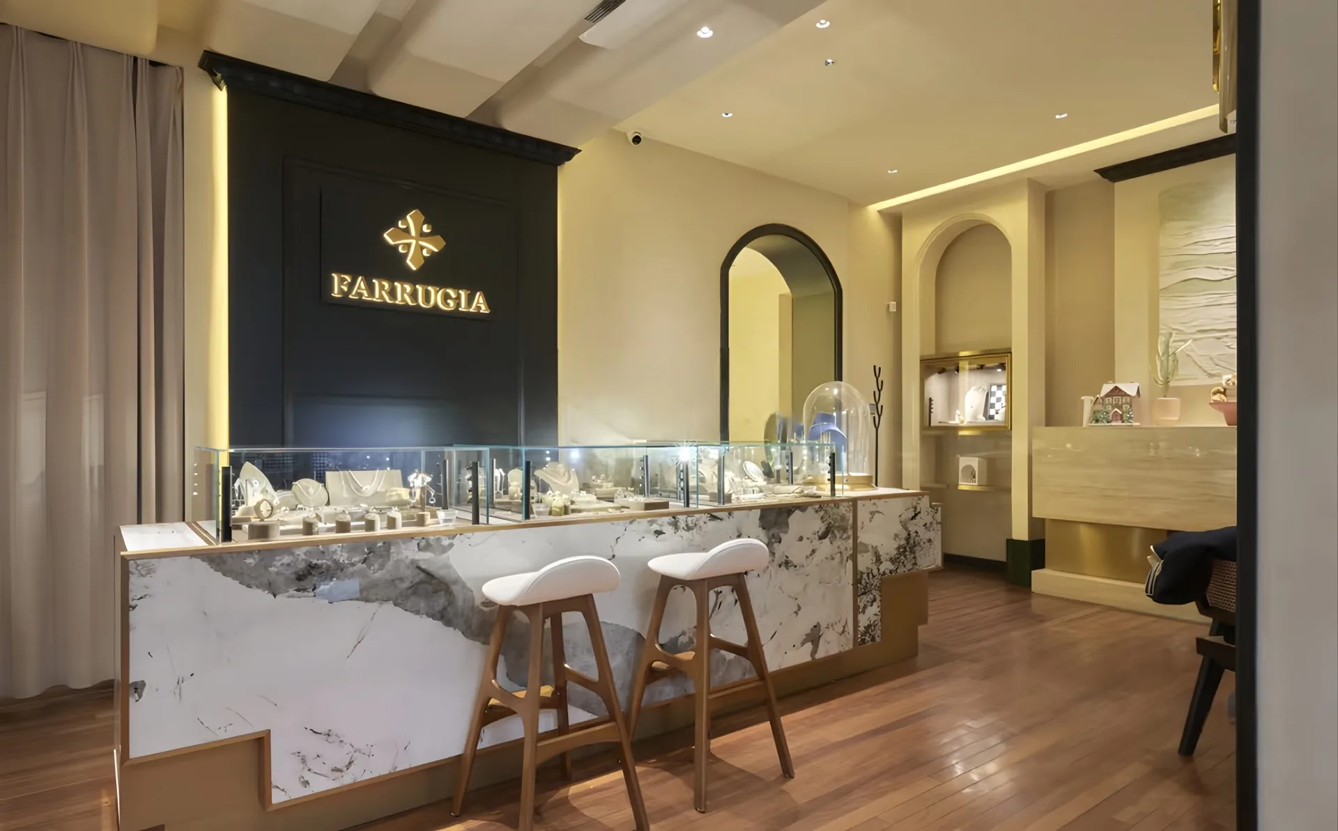 Luxury Marble Pattern Glass Jewelry Display Counter Custom Jewellery Shop Interior Design — view 3
