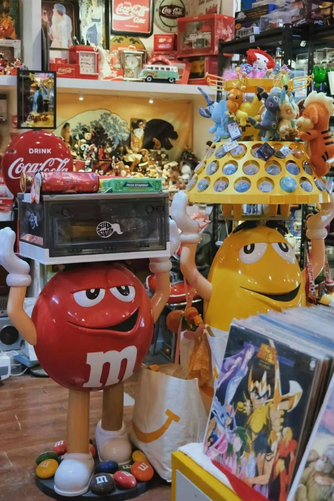 M&M’s Character Display Sculptures for Retail & Themed Spaces