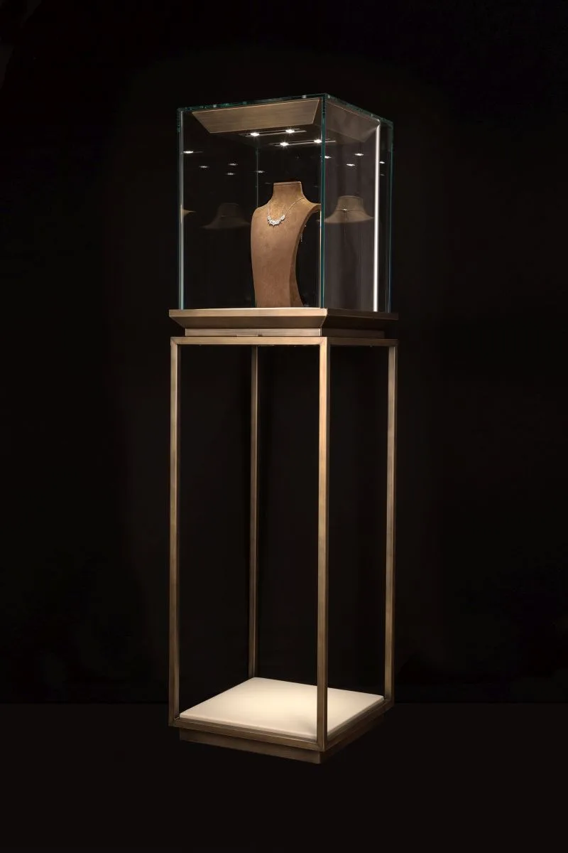 Mental Jewelry Pedestal Stand & Design Jewelry Shop Furniture For Sale — view 4