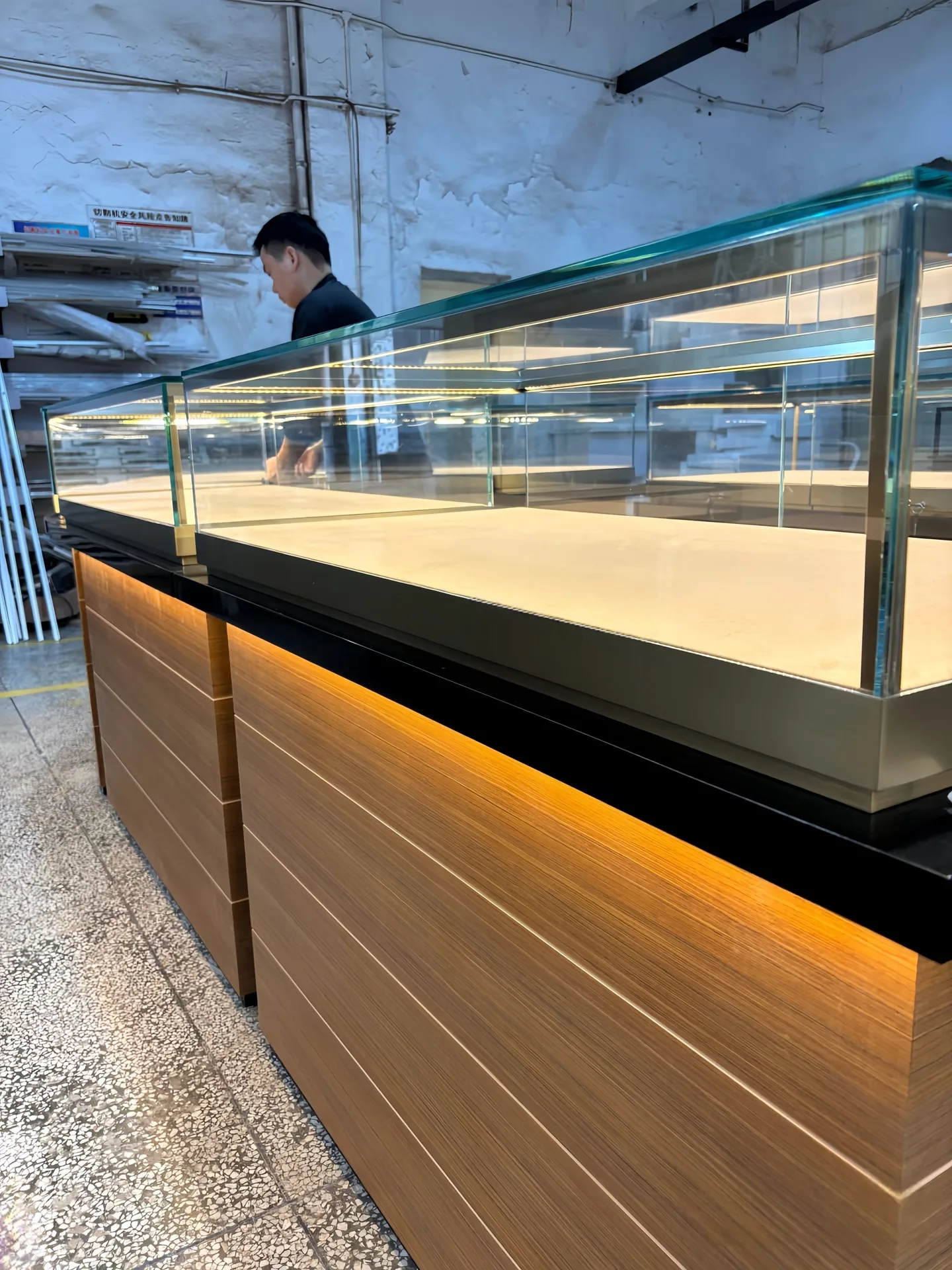 Modern Curved Wood Jewelry Display Island Counter with Glass Top & LED Lighting — view 5