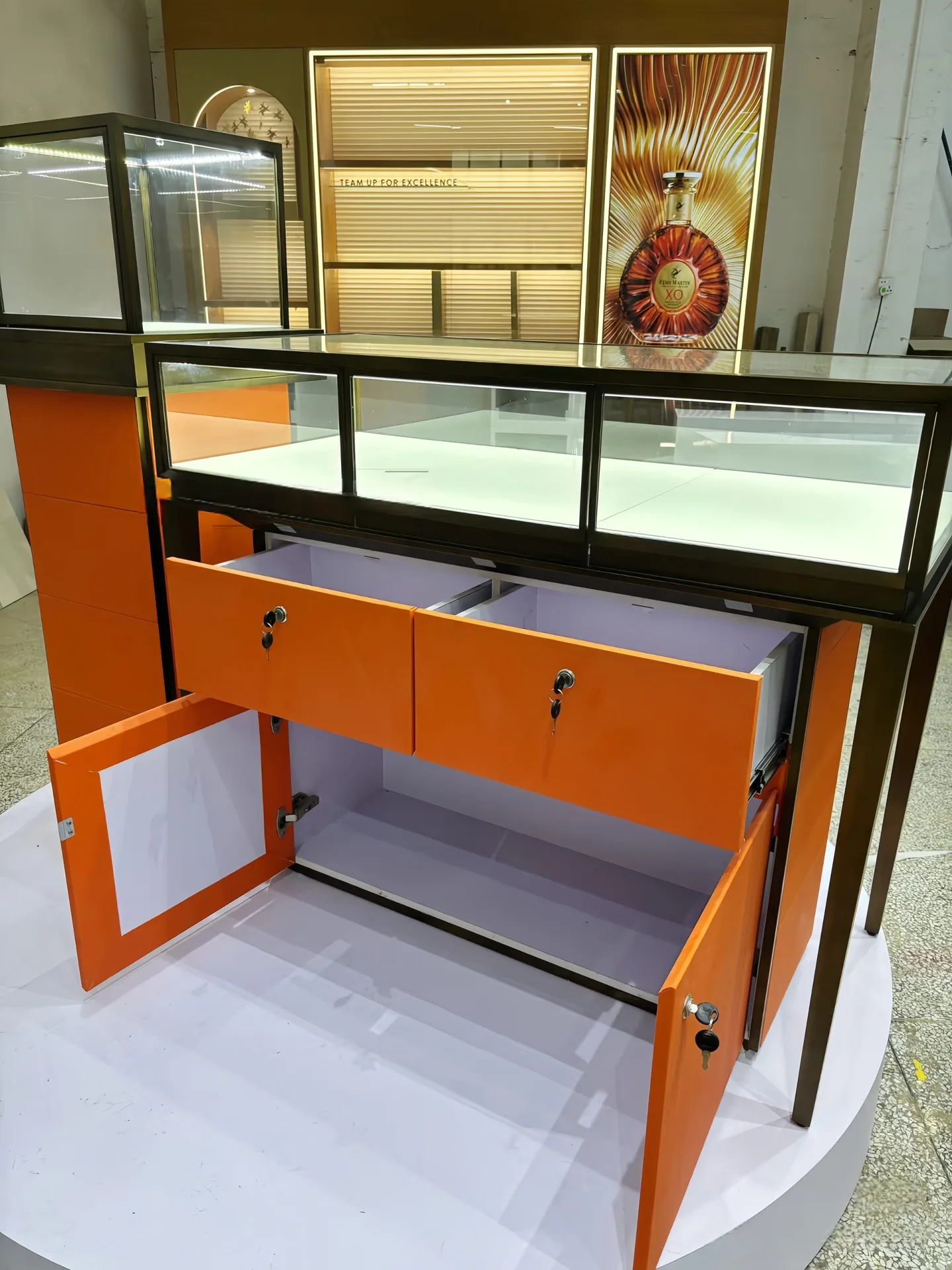 Modern Orange Retail Display Cabinet with Brass Frame & Glass Showcase — view 6