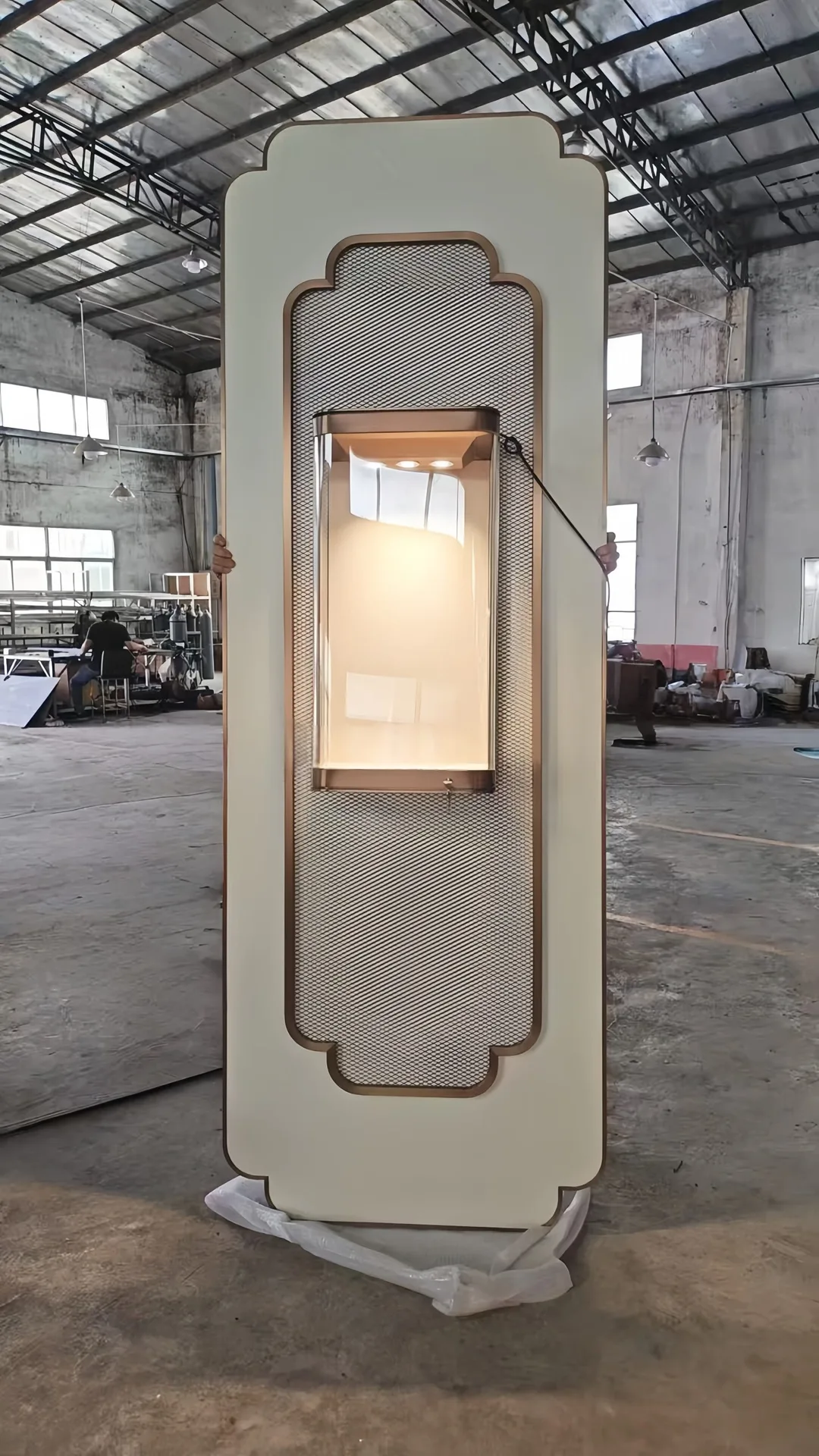 New‑Chinese Style Luxury Jewelry Display Set, Wall‑Embedded Showcase & Glass Counter — view 3