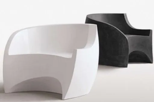 One-Piece Curved FRP Armchair with Hollow Cutout for Minimalist Gallery Interior — view 3