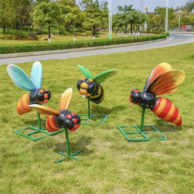 Outdoor Cartoon Bee Fiberglass Sculpture | Decorative Ornaments for Gardens, Parks, and Kids’ Playgrounds — view 4
