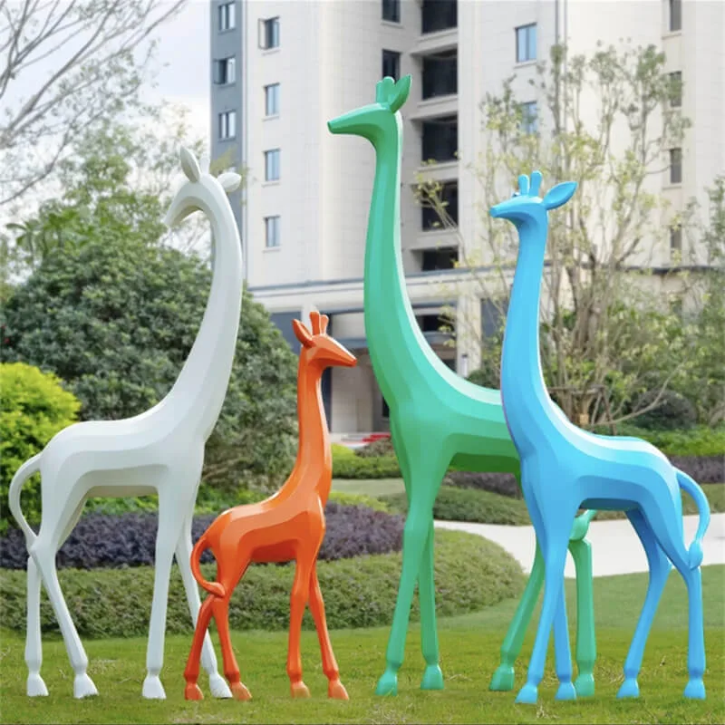 Outdoor Colorful Abstract Giraffe Fiberglass Sculpture | Popular Photo Decor for Parks and Residential Areas — view 4