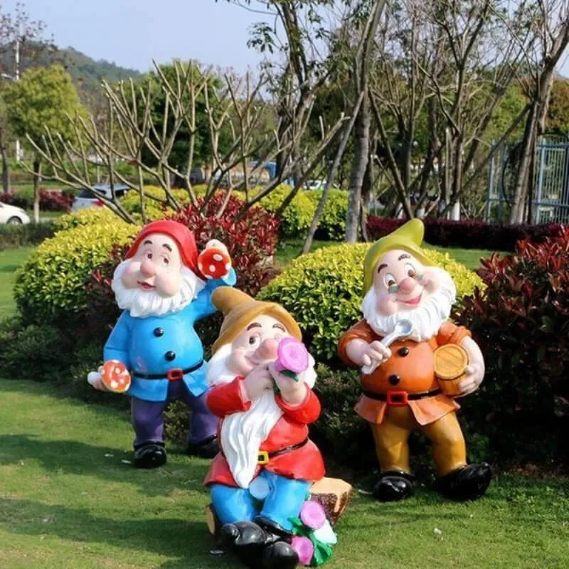 Outdoor Fiberglass Snow White Sculpture, Custom Cartoon Seven Dwarfs Fairy Tale Statues for Park, Kindergarten & Scenic Spot Landscaping — view 3