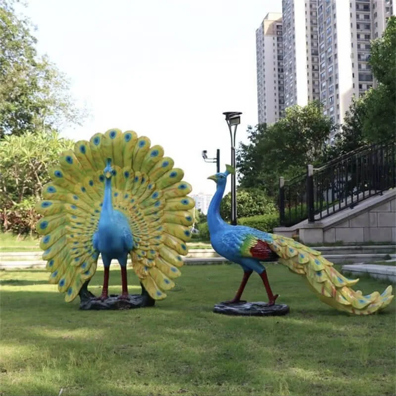 Outdoor Realistic Peacock Fiberglass Sculpture | Decor for Gardens & Yards — view 4