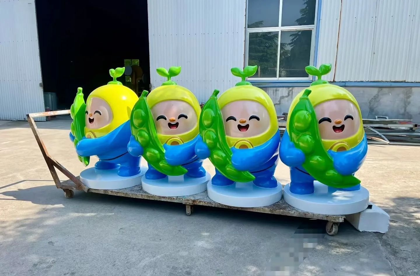Pea Kid Fiberglass Mascot Sculpture For Farm & Grocery Store IP Ornament — view 3