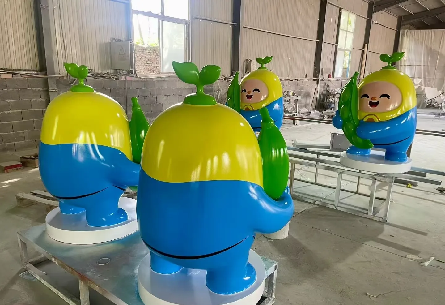 Pea Kid Fiberglass Mascot Sculpture For Farm & Grocery Store IP Ornament — view 4