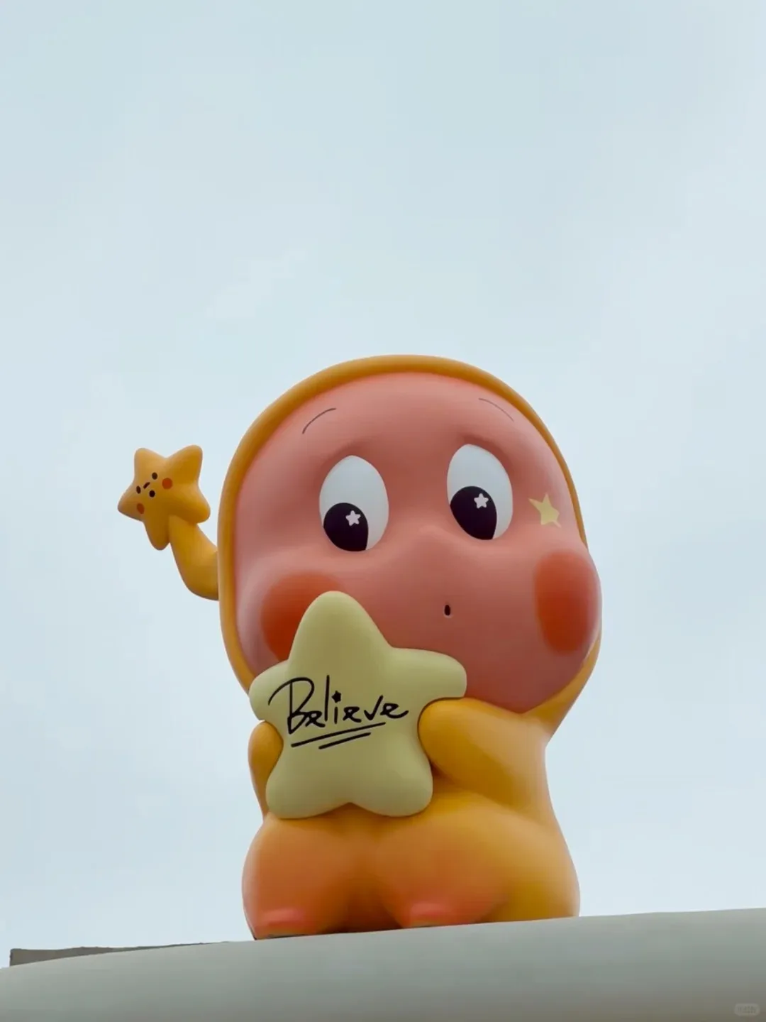 Pop Mart Twinkle Twinkle Star Elf FRP Sculpture Set for Beach Outdoor Pop-up Exhibition — view 6