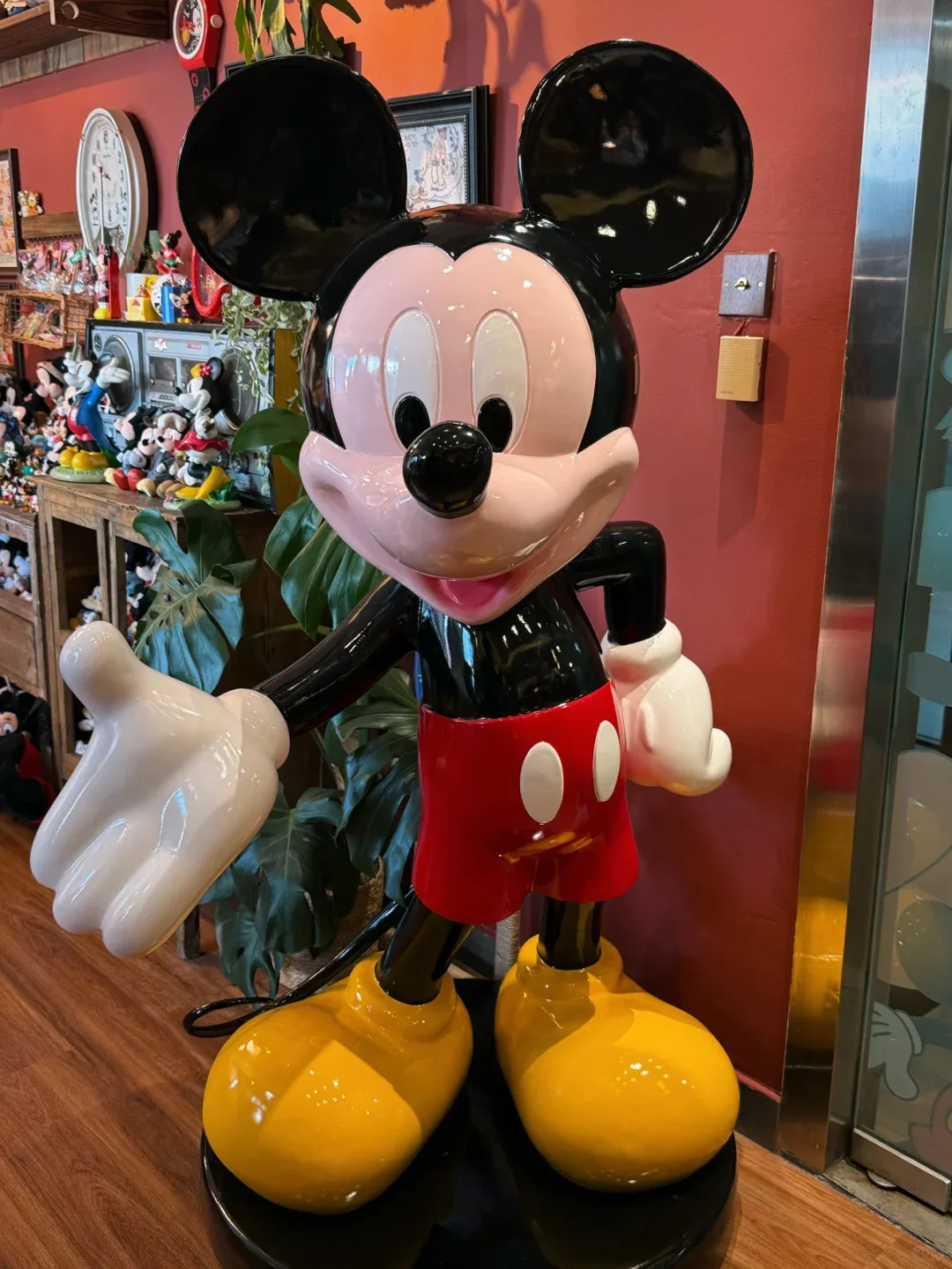 Premium Fiberglass Mickey Mouse Sculpture Life Size Cartoon Character Statue Custom Design — view 2
