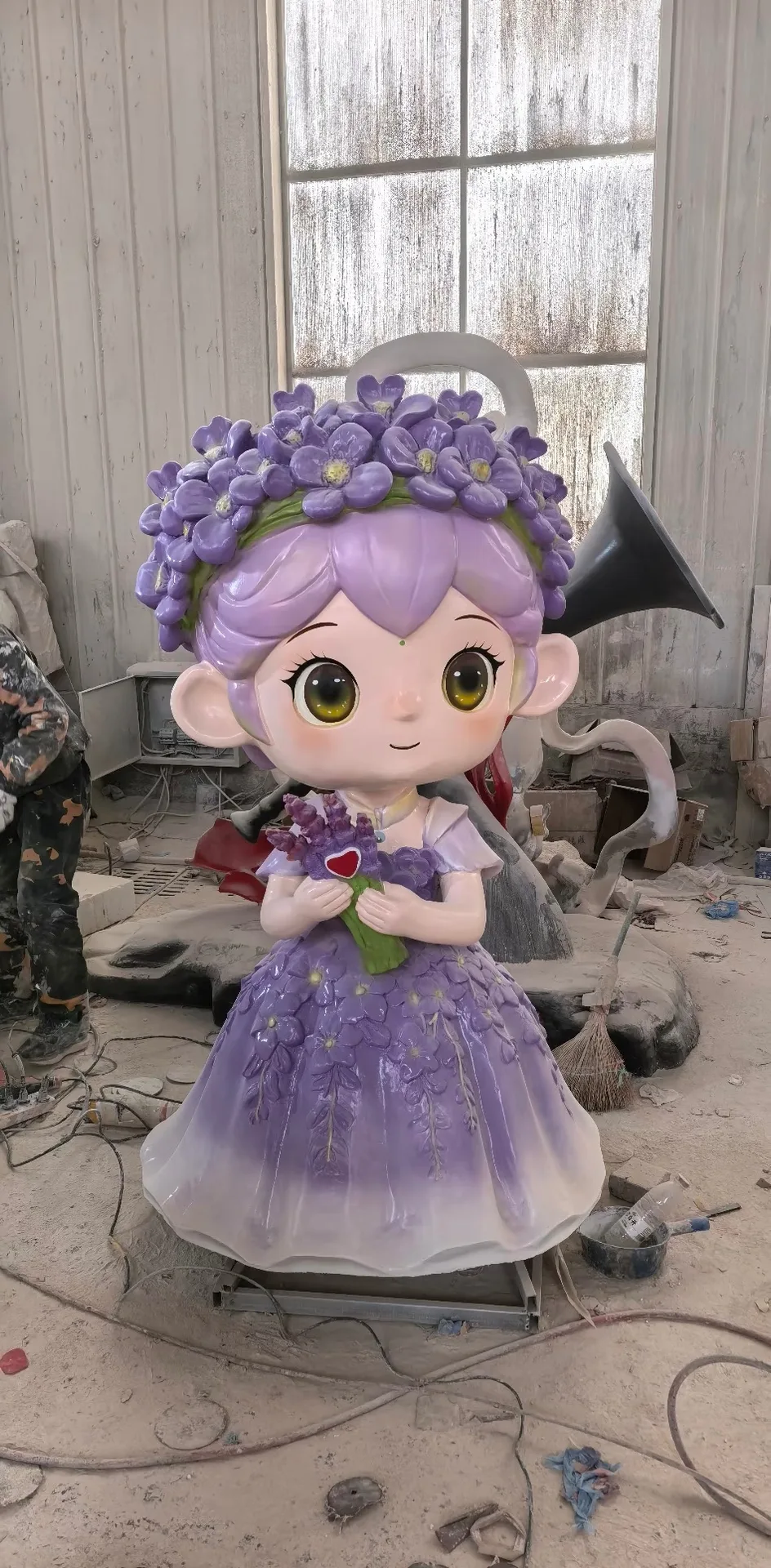 Purple Flower Girl Fiberglass Sculpture for Shop & Event Display